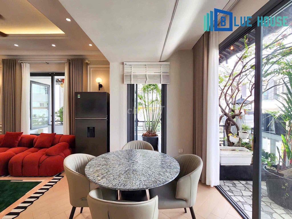 Two senior bedrooms right on the Hoàng Sa side of the 1st county, 3, 10, 5, Bt, bedroom,