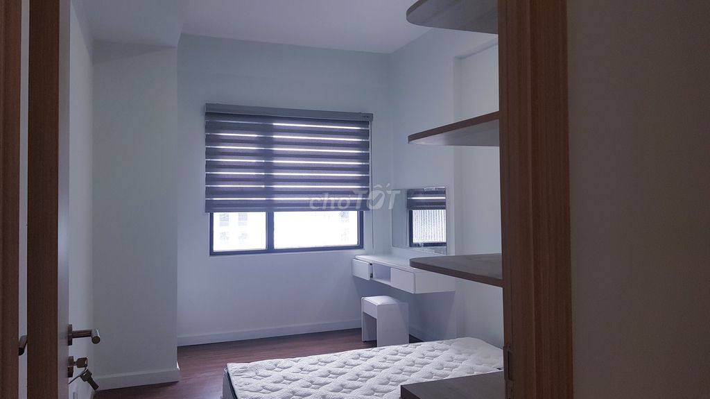 Get the house right now - 1 full bedroom - lovely host - Watch house 247