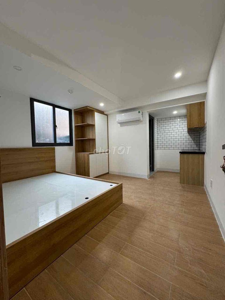 The new service apartment is 100% elevator, 20 meters wide, Gò Vấp interior, 5.5 million a month.