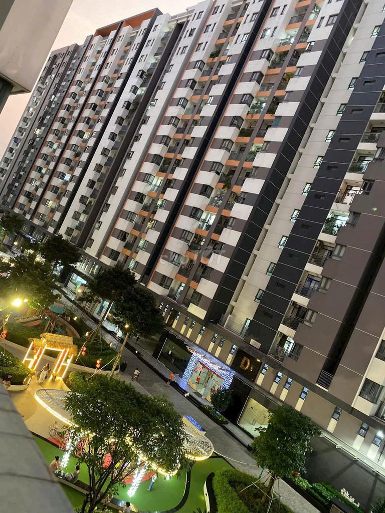 Rent the Him Lam Phú An apartment in full interior. 69 meters. Two bathrooms.