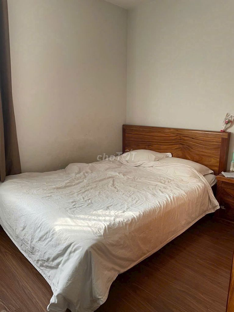 Rent the Him Lam Phú An apartment in full interior. 69 meters. Two bathrooms.