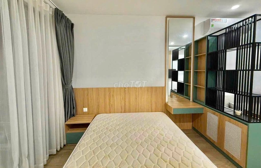 Rent 640-0-0-3-636m2 full interior 13 million - clear right now