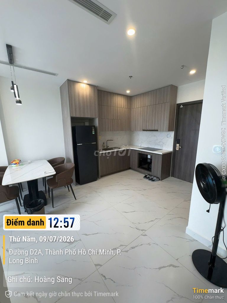 Rent The Opus One a bedroom plus 55 meters2, a view of Vinjeonders Park.