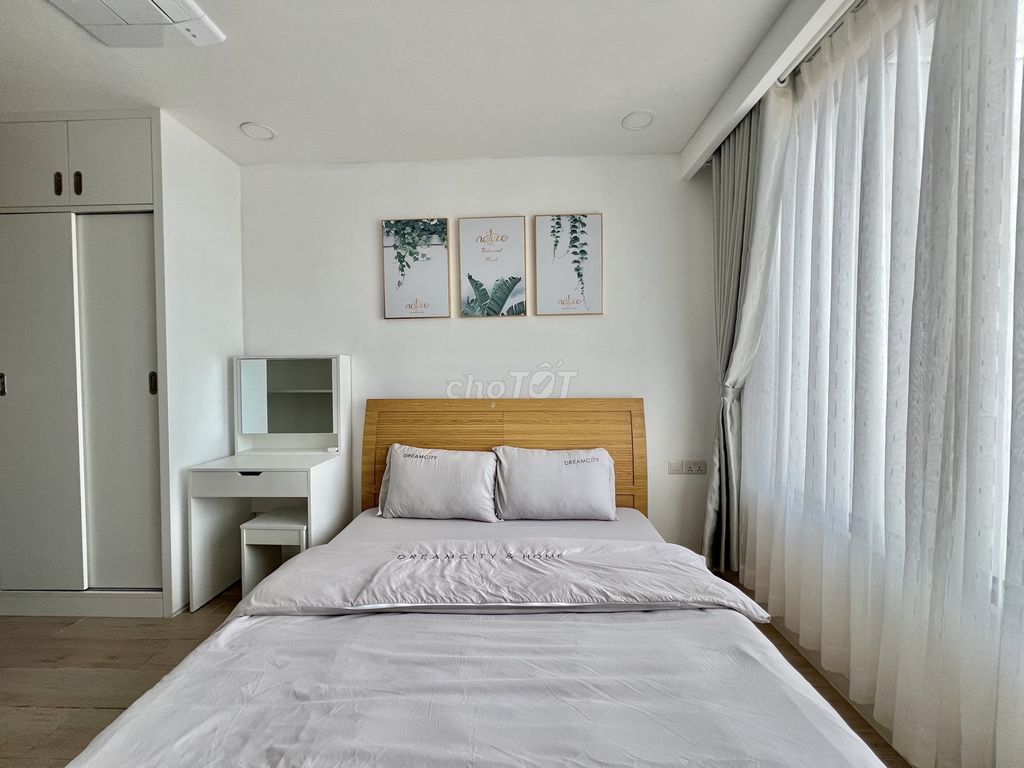 pay for Kingdom 101 01 short-term rents