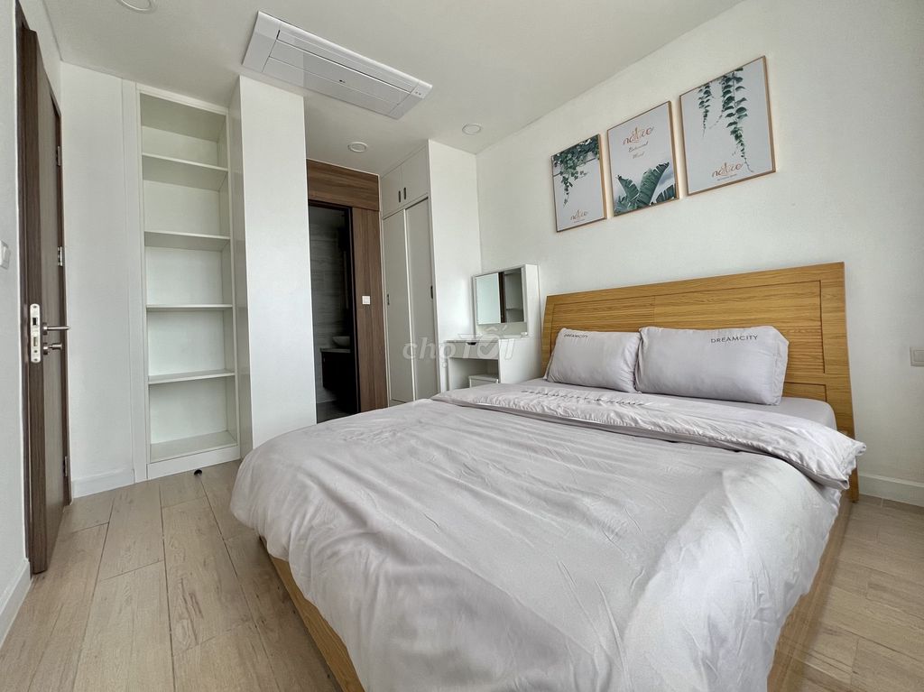 pay for Kingdom 101 01 short-term rents