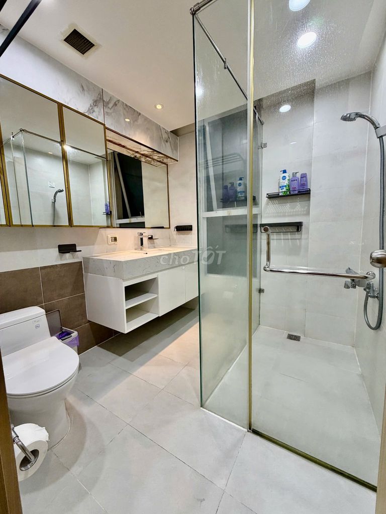 Renting The Prince 1 bedroom equals 15 million. 2 bedrooms=18 million. 3 bedrooms =23 million.