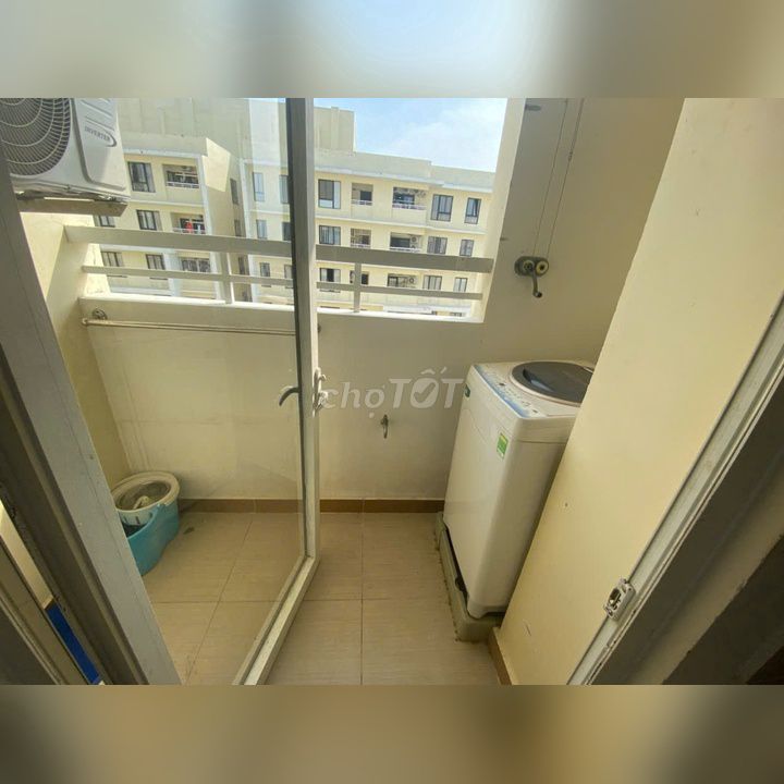 To rent 80 meters. Just 9 million editions of Eratown. 7th District.