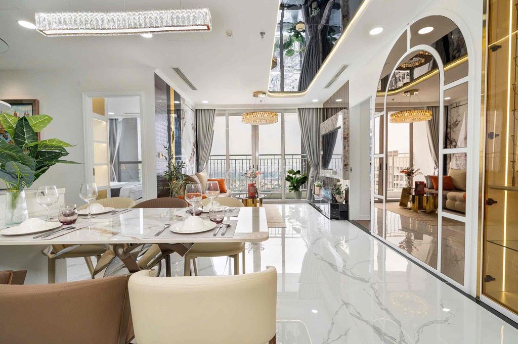 He rents his Laomes apartment. One bedroom to four great, exclusive bedrooms.