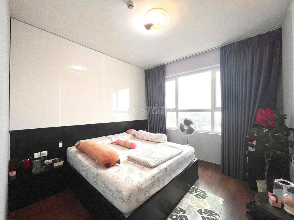 Rent Saigon Mia-- 2 bedrooms-- 13.5 million a month.
