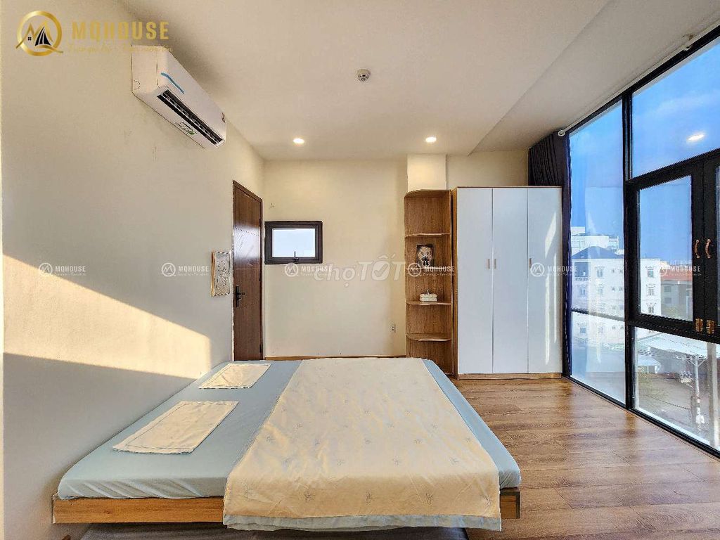 Two bedrooms, one full bathroom, one Trường Chinh.