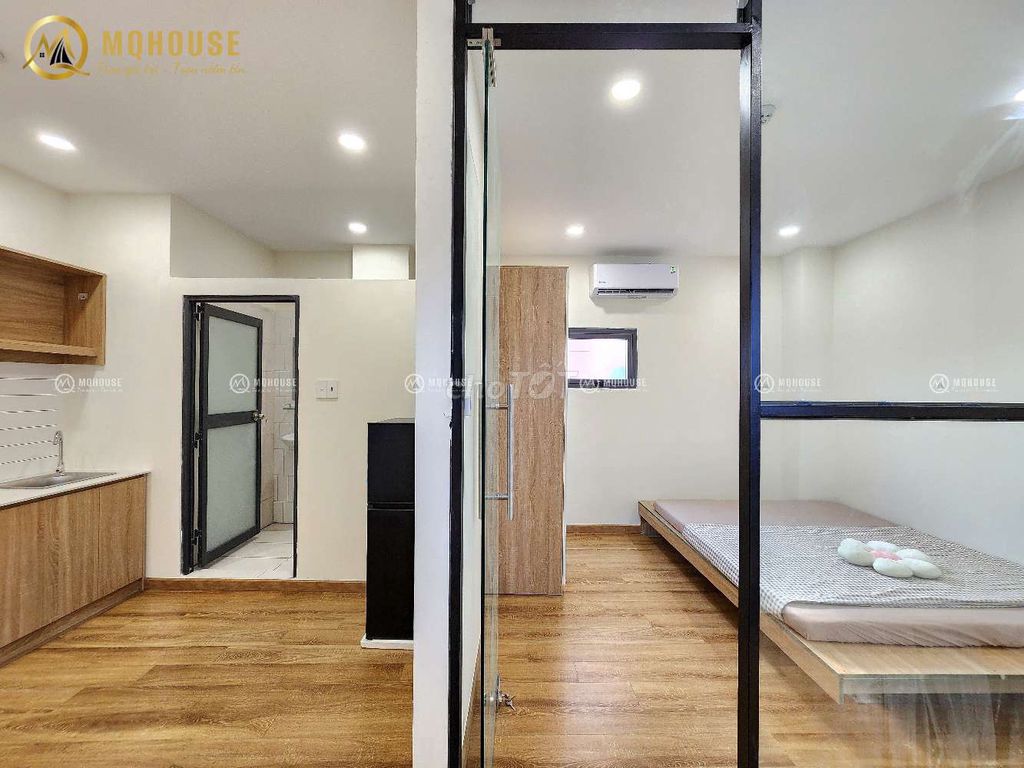 Two bedrooms, one full bathroom, one Trường Chinh.