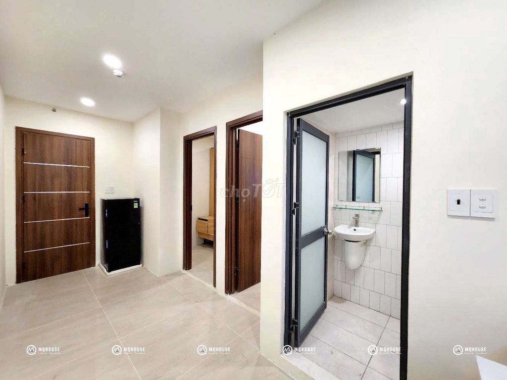 Two bedrooms, one full bathroom, one Trường Chinh.