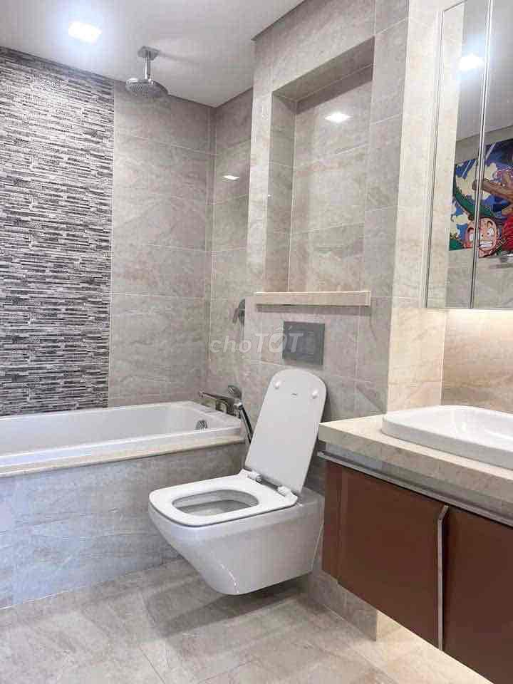 Three room view landmark 81 only 40 million a month-- Full-class furniture, into