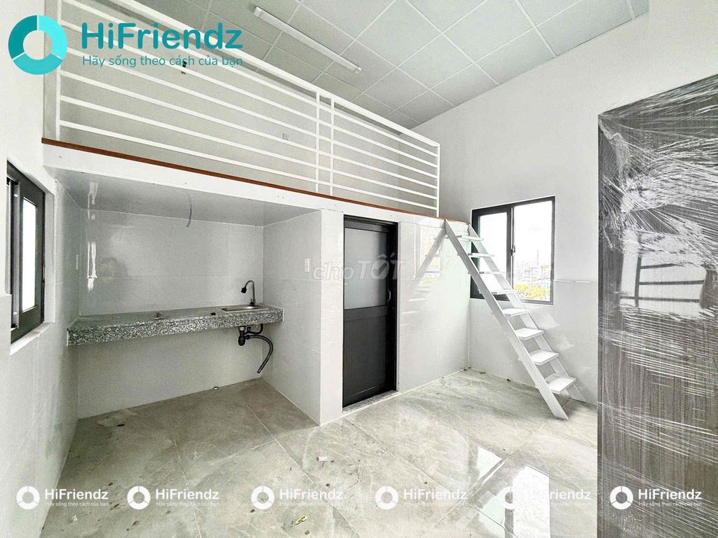 Open an apartment with an elevator near the University of Gemstone