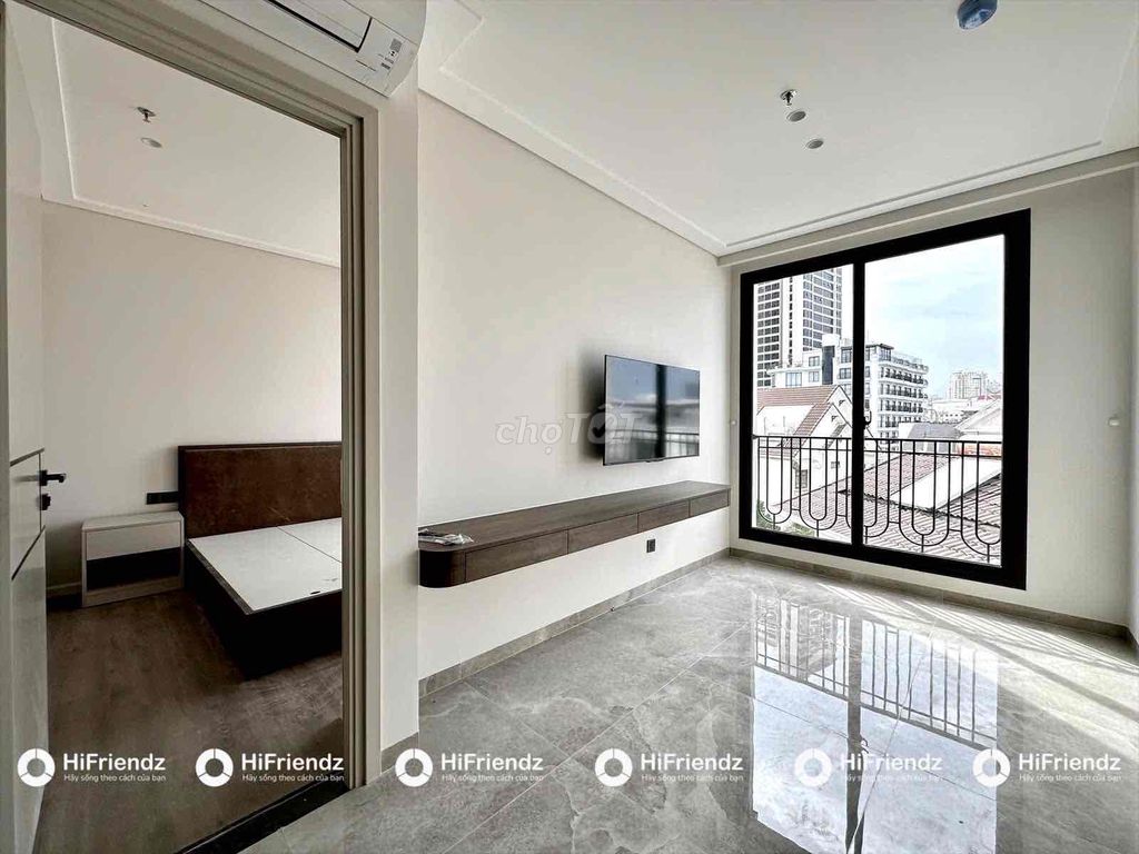 The new super released a Thảo Điền bedroom full of furniture.