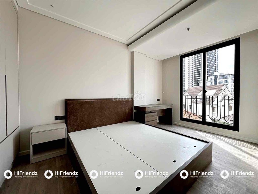 The new super released a Thảo Điền bedroom full of furniture.