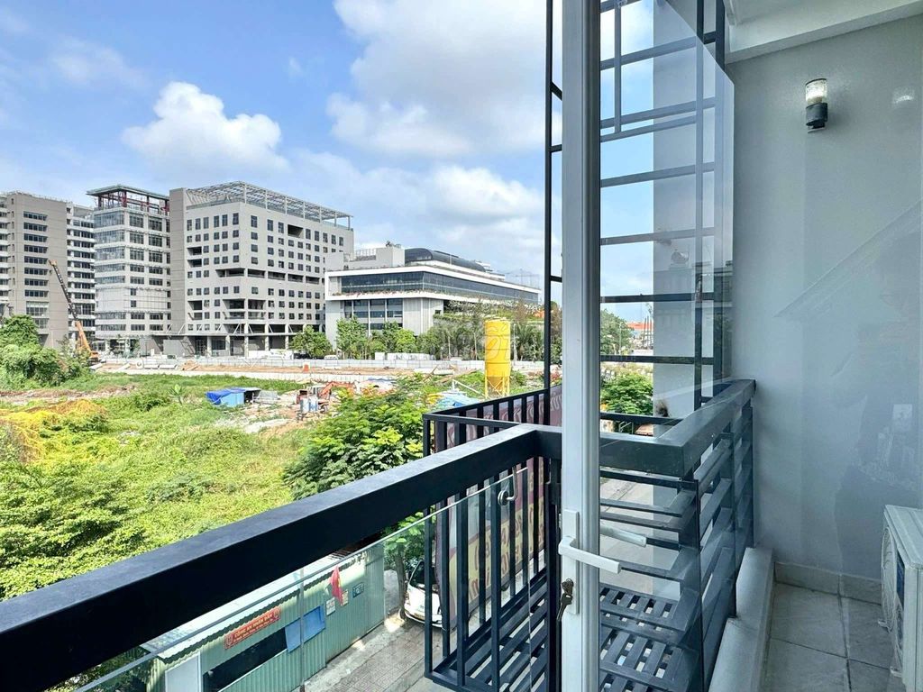 Studio Bancony's apartment rents studios right here in Bình Thạnh, new