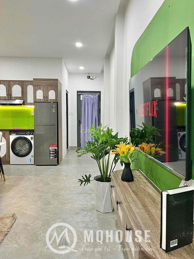 The 1st Bedroom is 100 percent now Vincom is on its way.