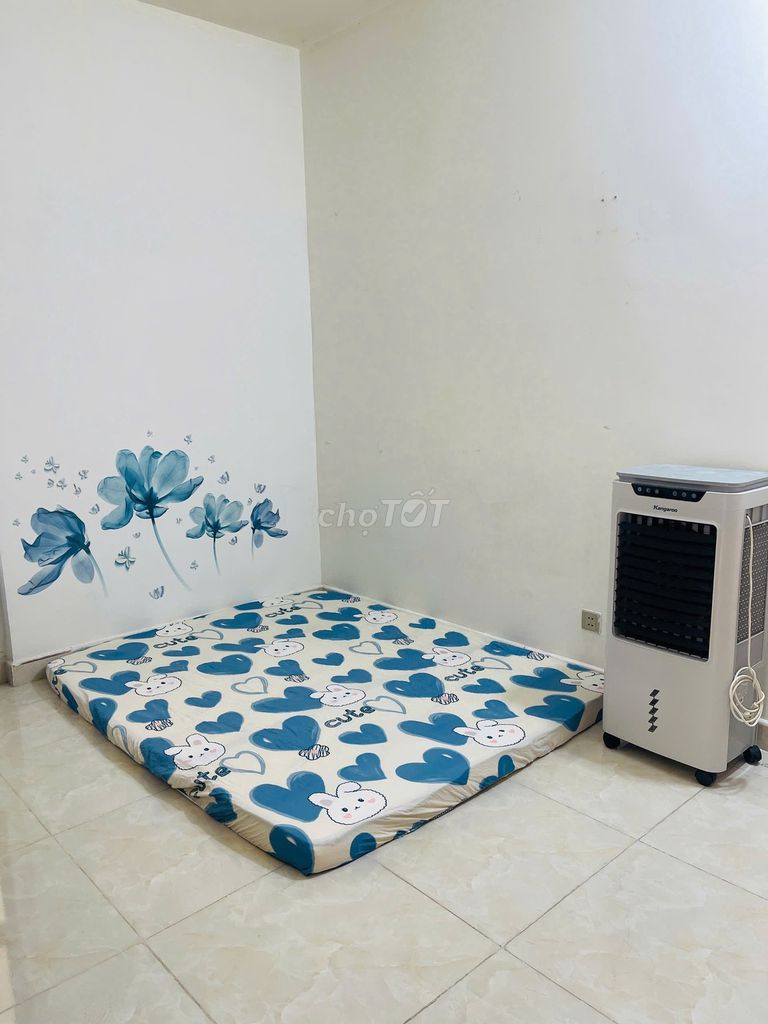 Rent The Era Town, 85 meters, 2 bedrooms, interior. Eight million.