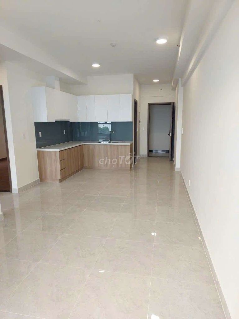Rent two bedrooms. Two toilets. 68 meters.