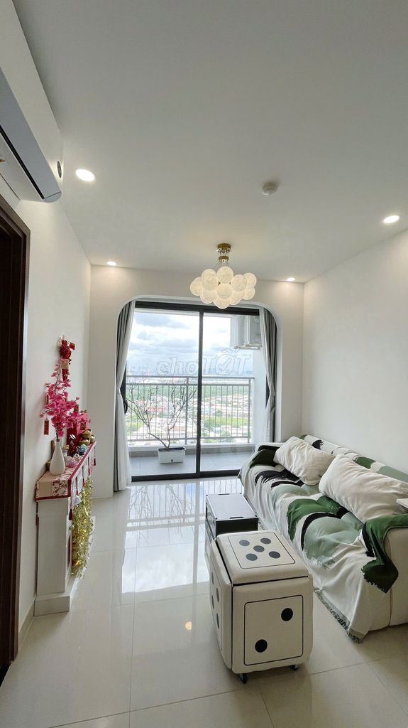 need to rent to District 7 riverside 2 bedroom full interior - 11 million cool room