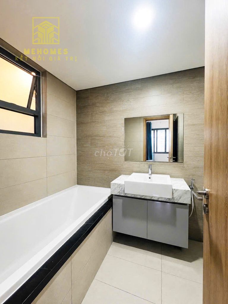 Rent three ntcb bedrooms, manager's fee, nice view, 19 million.