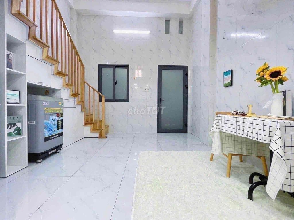 Rent Tân Phú suites 1 m 7 near the commercial university.