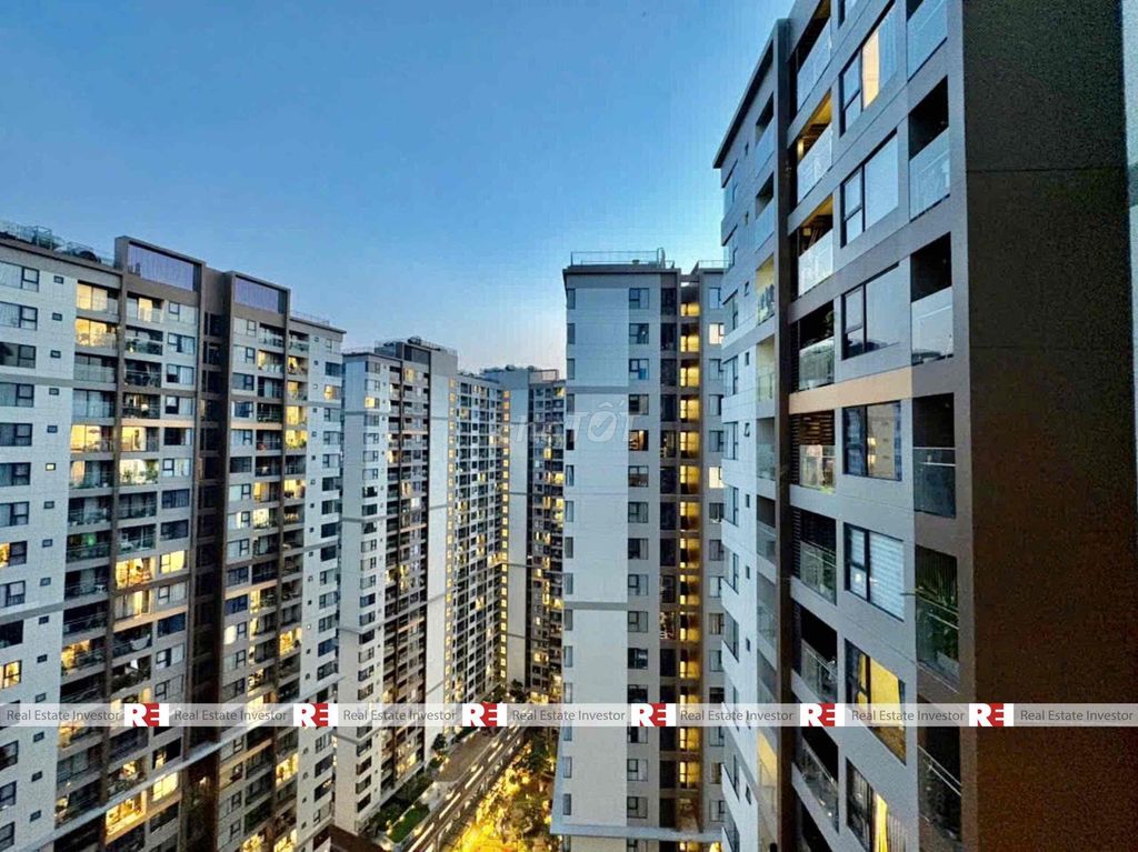 Renting Akari City 2 Bedrooms full of renting furniture: Nine million.