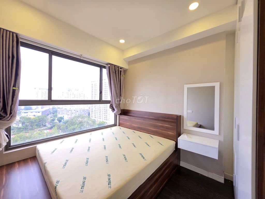 A super-prime apartment is only 16 million, two bedrooms, two Botanica Premier toilets.