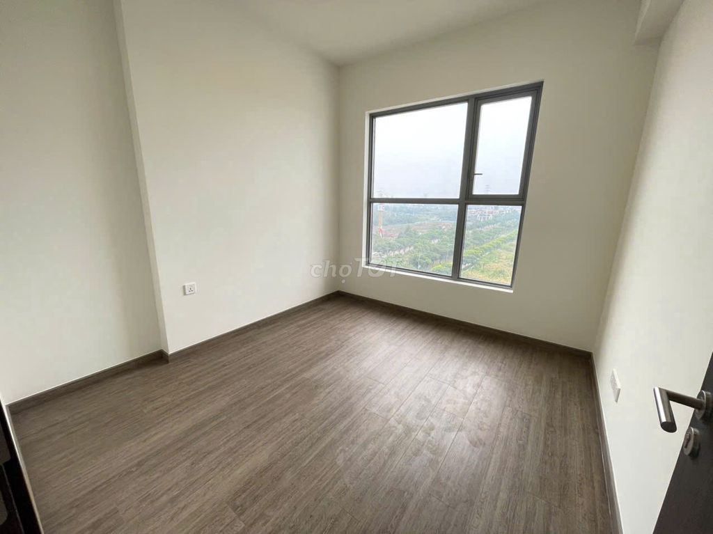 Celesta Rise rents twice as much as a bedroom. 80 meters, ntcb, only 13 million.