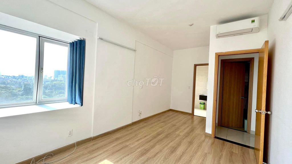 Charmington rents a two-studio bedroom with ntcb and Full Beauty District 10