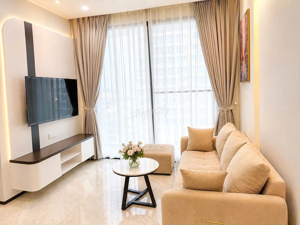 To hire agra to be rich, new decor. 74 M2 - 29 million a month. Take the house now.