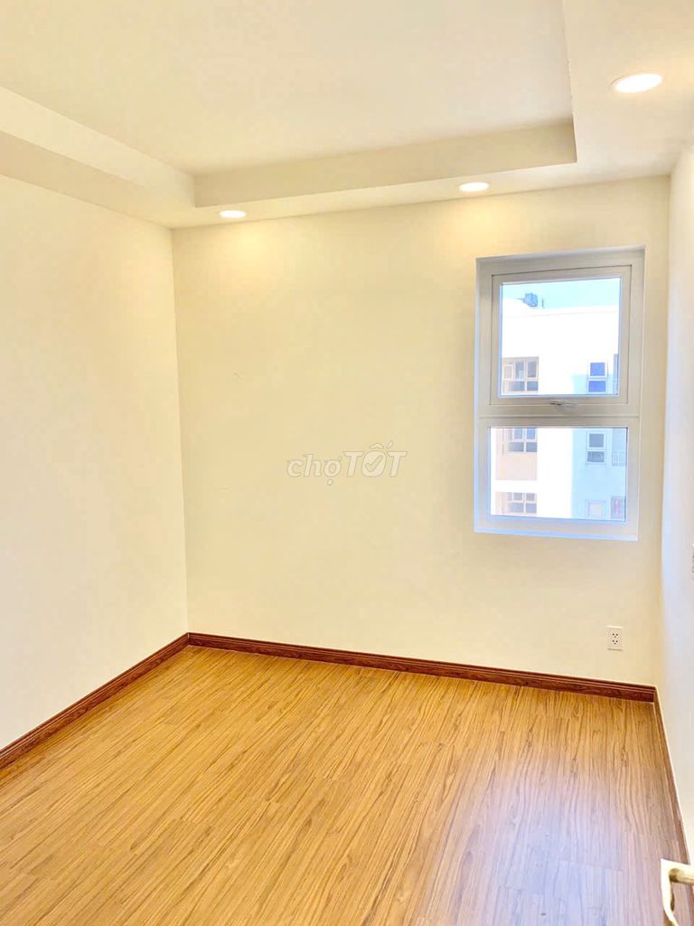 Rent two full-house bedrooms at Lavita Garden, and few nice ones.