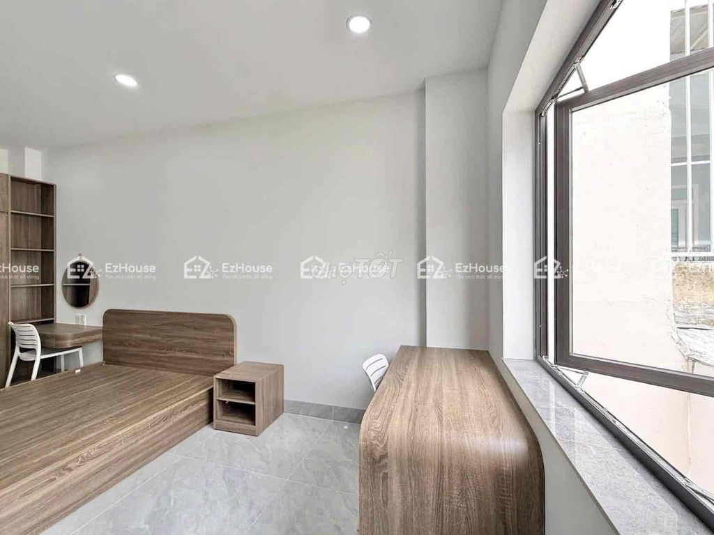 Tell Zhang the new apartment is 100% full of furniture right now.