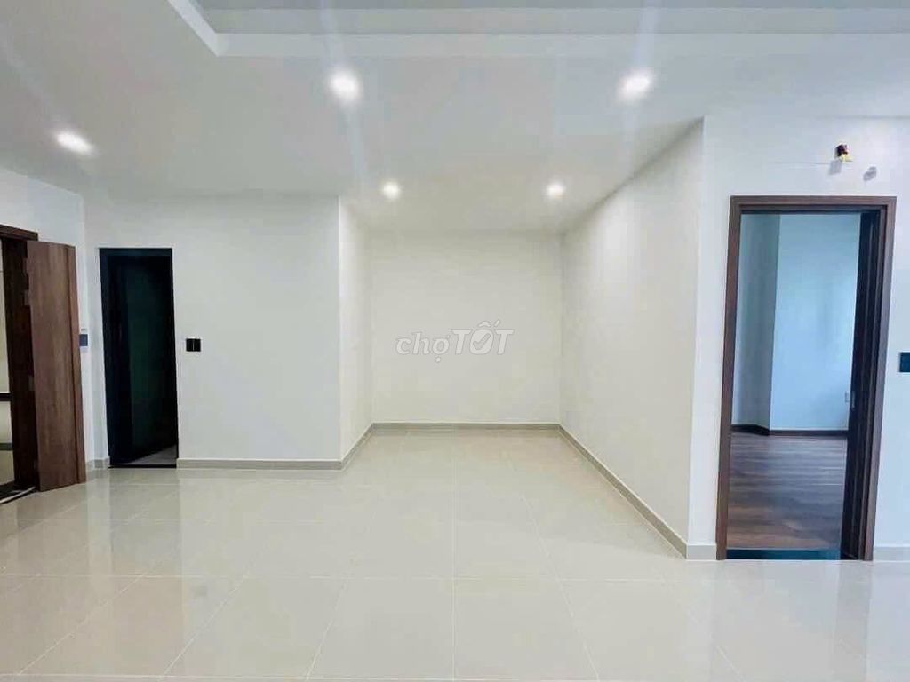 Rent the apartment of the 7/orgon Riverside District suite No. 4 Đào Trí, beautiful cabinet.