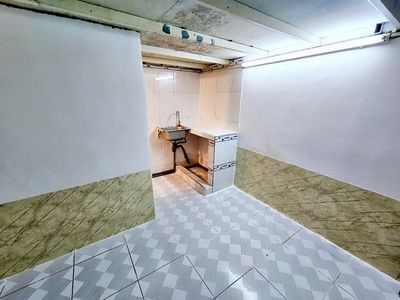 Nice room, air conditioning, kitchen, WcRing near the University of Hutech RP25 B.