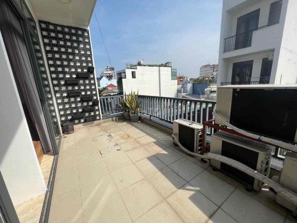 Two bedrooms. A super big balcony kitchen right down at the five-beaties.