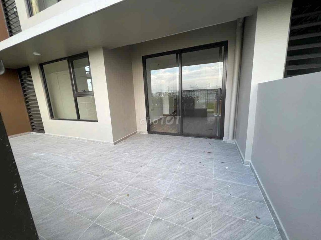 Rent the rarest garden apartment Akari City new home stage two.