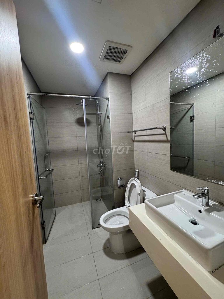 Rent the rarest garden apartment Akari City new home stage two.