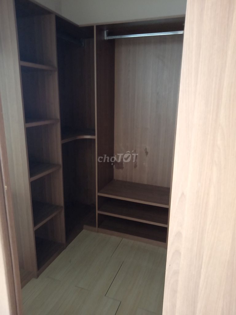 Rent a three-room Lữ Gia Plaza District 11-- 100 M2 high-rise-- 14 million.
