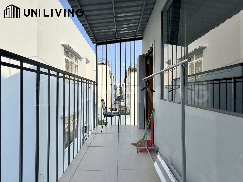 The balcony studio - full interior - almost extended. Sala District, District 2.