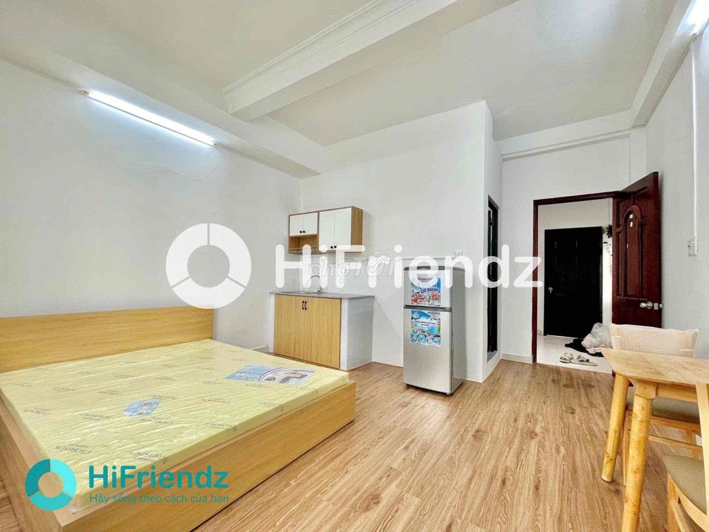 The service apartment is near the Wujian Avenue through Central - 1