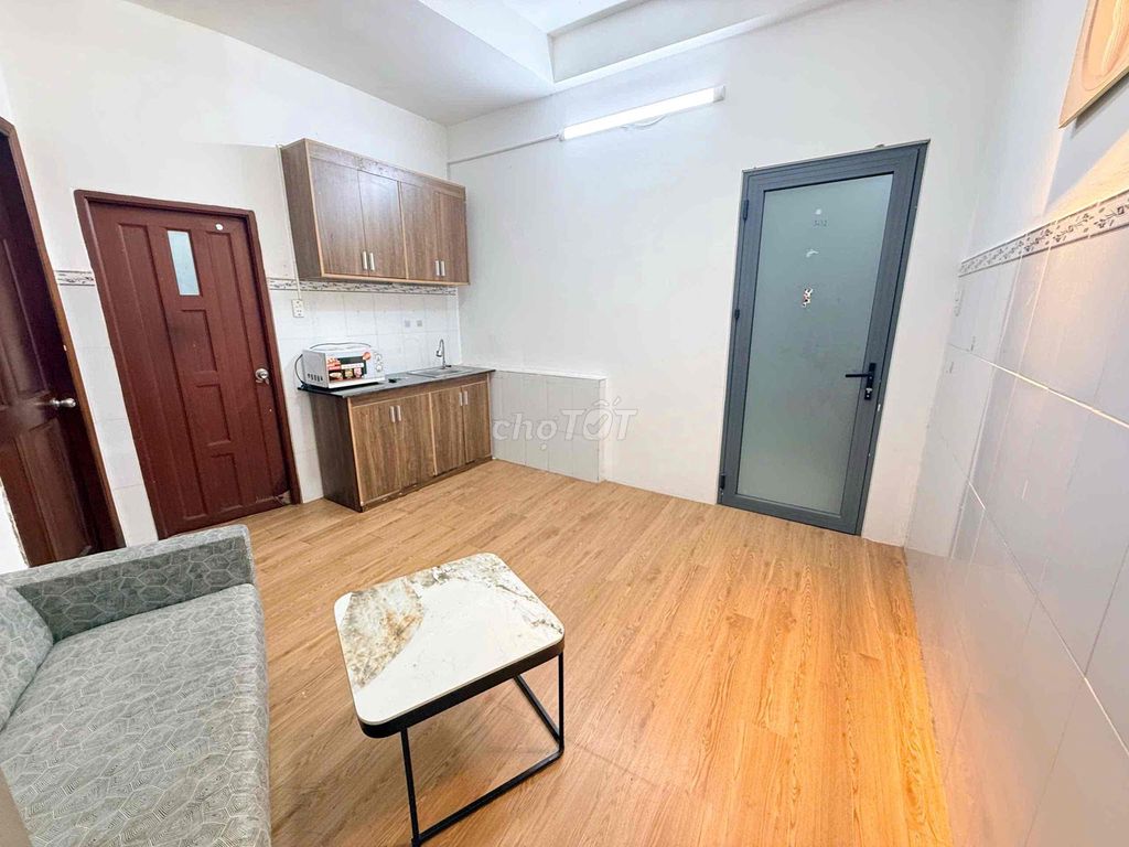 4nd student apartment at 45 M2 full interior right in District 10