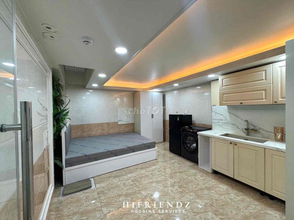 Rent a super comfort apartment in the middle of a psychic facility.