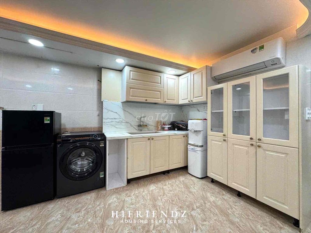 Rent a super comfort apartment in the middle of a psychic facility.