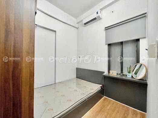 Two bedrooms right here, GreenWich, the Air Institute, Etwon Cộng Hoà, Daddy.