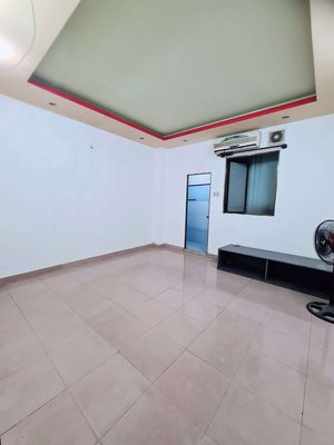 Nice room. Cold Machine, Window, Phú Nhuận Center