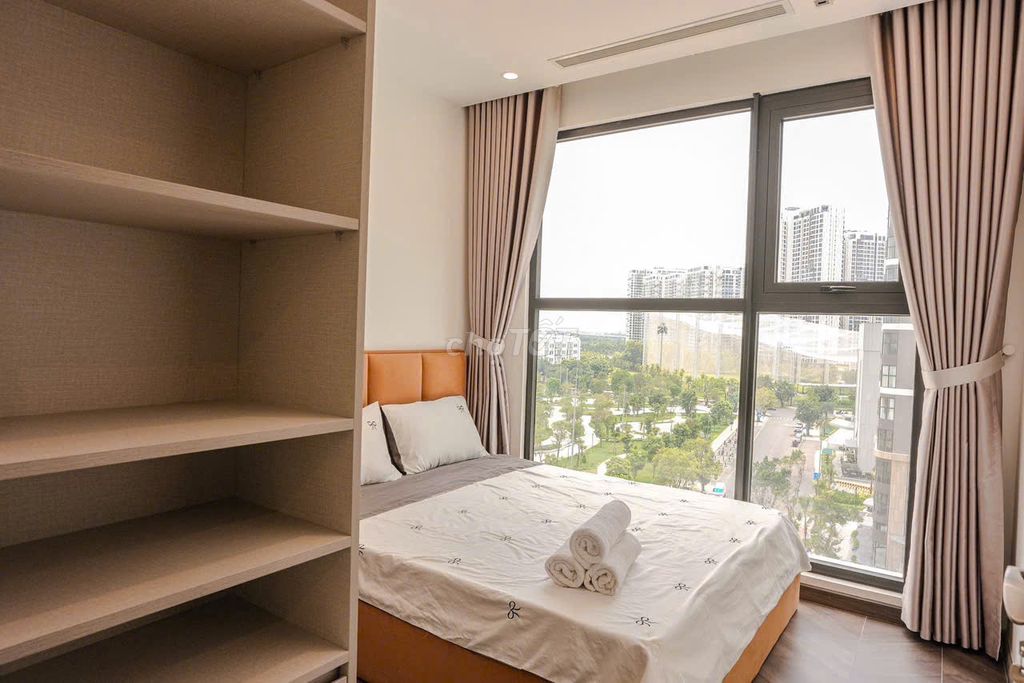 Banking 599 facilities for renting Vinhomes Grand Park, District 9
