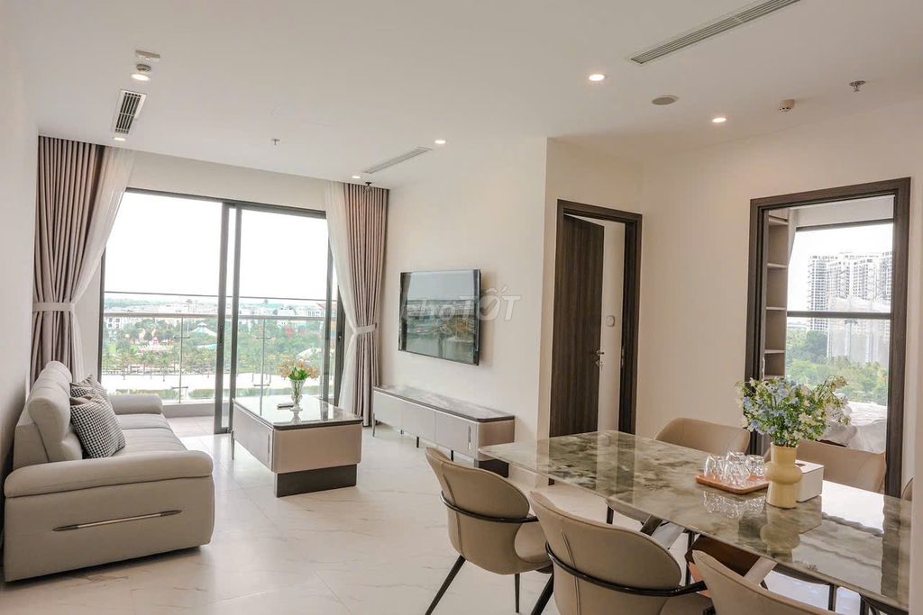 Banking 599 facilities for renting Vinhomes Grand Park, District 9