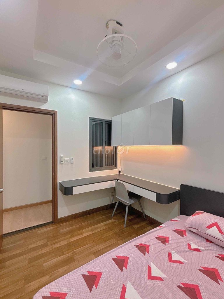 Rent apartment 2 short-term bedrooms a day, full full interior utility